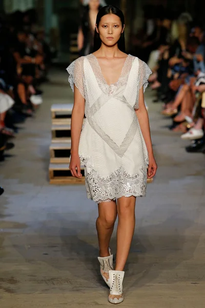 Look 65
